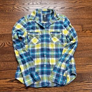 American Eagle Plaid Flannel Button Down Shirt Small